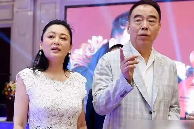 陳紅嘲笑倪萍沒魅力,借懷孕逼走對方後,憑什麼被陳凱歌愛了25年