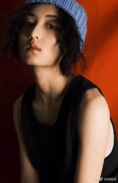 張子楓近照瘦成紙片人，排骨胸超搶鏡，網友直呼看著不健康