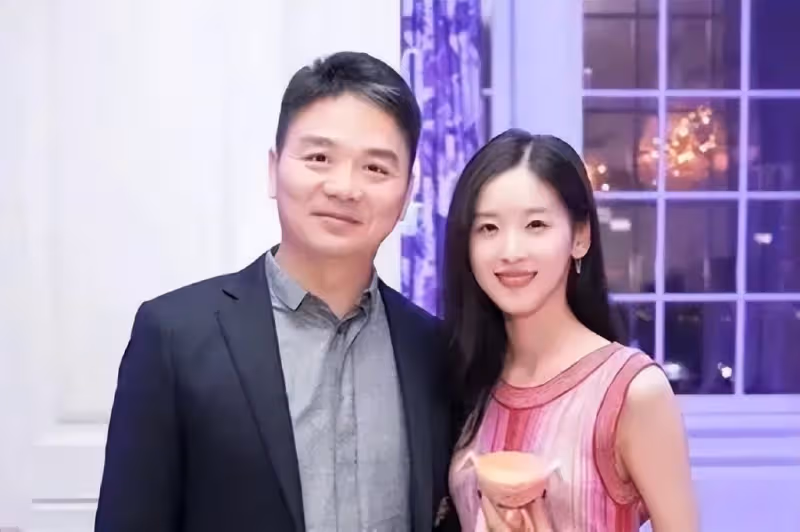 李玟被爆離婚,可能凈身出戶,身體暴瘦至42公斤,20年感情錯付了