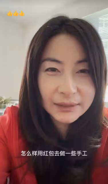 郭晶晶用紅包做燈籠,變廢為寶好節儉,和女兒對話英文粵語切換自如