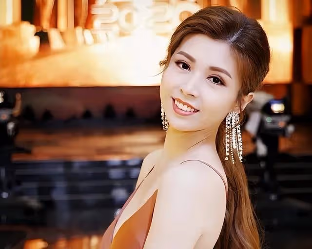 計劃生兩個！前港姐曝將爭取儘快造人計劃，曾為此定鬧鐘掐點生子