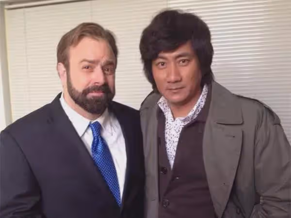 外籍群演自曝《流浪地球2》拍戲經歷,日薪近3000,待遇堪比皇室