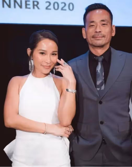 《狂飆》大嫂陳書婷生活奢侈?她與現實里的大嫂相比,小巫見大巫