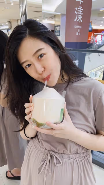 缺席本土劇6年!41歲女星偕夫「挺9月身孕拍婚紗」近況曝光 感謝神隊友助攻「曝升格爸媽時間點」滿懷期待