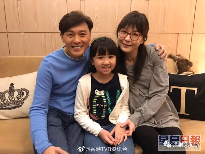 TVB「得意妹」12歲愈大愈識打扮!原來有個可愛妹隨時接捧做童星