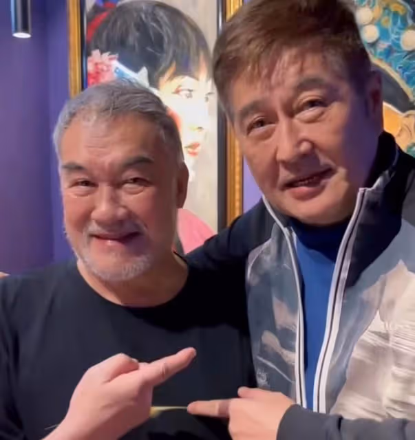 周星馳倆配角聚會!林威猛夸梁家仁是真正的藝術家,對方謙虛回應