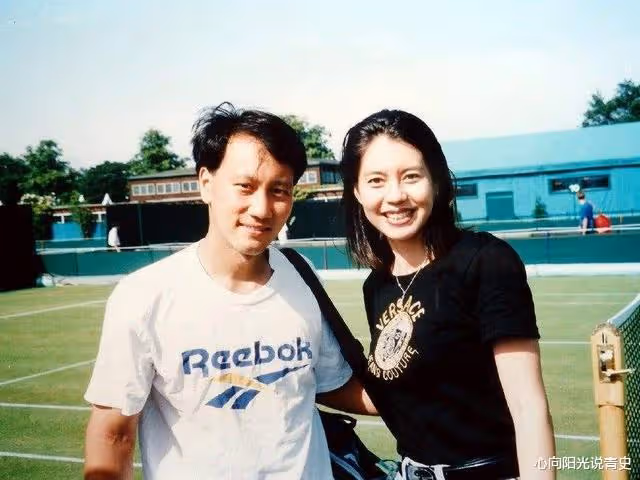 她叛國後加入美籍,為別國奪冠無數,32年後厚著臉皮回國撈金!