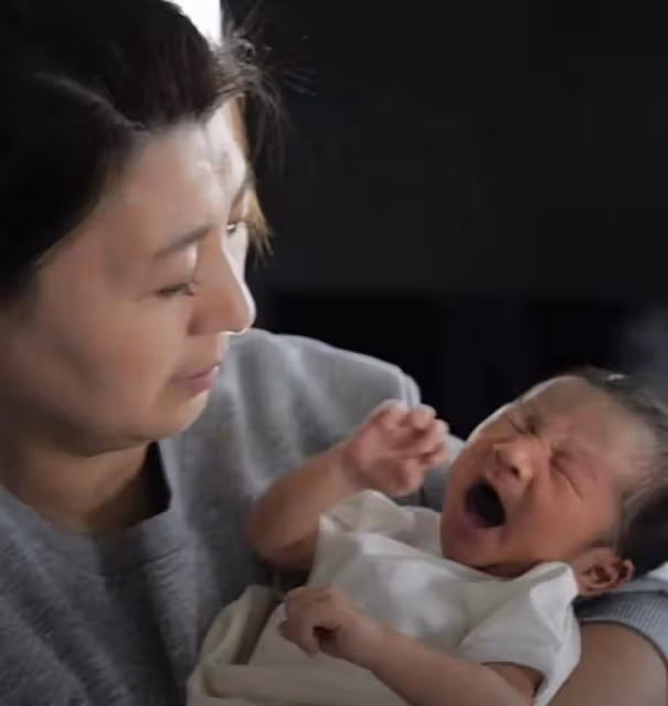 閆學晶兒媳住39萬月子中心!24小時專人服務,曬全家福開心慶元宵