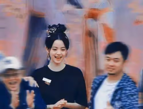 真是什麼人都敢演「第一美人」,什麼時候內娛審美這麼沒底線了。