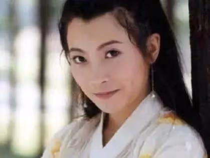 真是什麼人都敢演「第一美人」,什麼時候內娛審美這麼沒底線了。