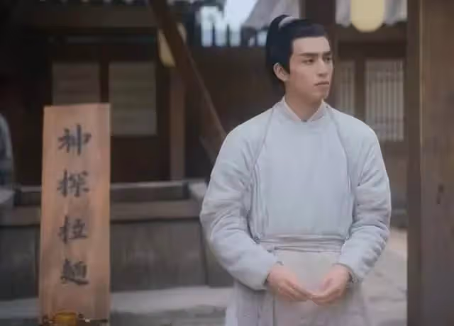 又一部讓人看了上癮的好劇,接檔《狂飆》成收視冠軍,你追了嗎?