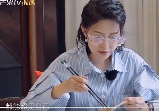 鮑蕾:陸毅把我保護得太好了,不敢走出舒適圈!做主婦就是做自己
