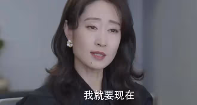 今晚開播!萬茜職場新劇接檔《去有風的地方》,演員陣容不錯