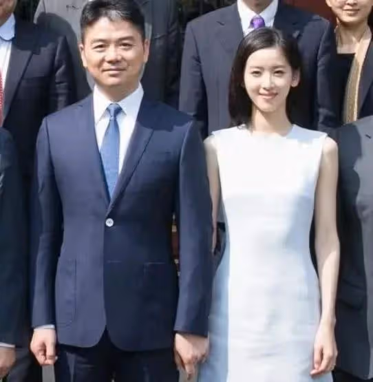 網傳揚州事件迎來大結局,戴璐與李瑞鏢最終和好,也許這就是人生