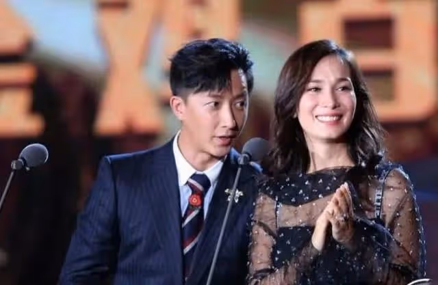 韓庚老婆曬視頻,與五個月女兒溫馨相處,隔著螢幕都能感到幸福