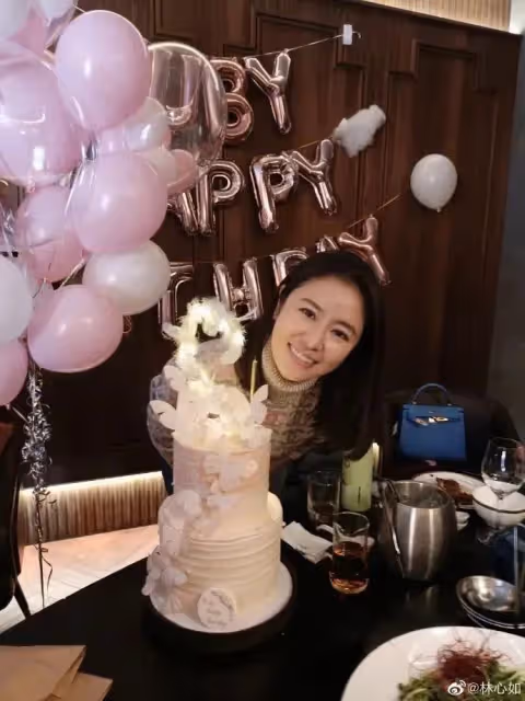 林心如又翻車了!台灣網友曝光女兒正面照,卻發文指責內地網友