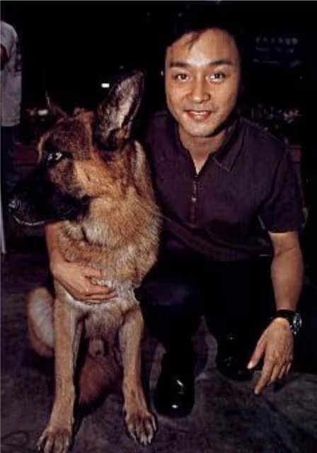 唐鶴德獨自慶64歲生日,孤單又冷清,曬的照片讓人淚目