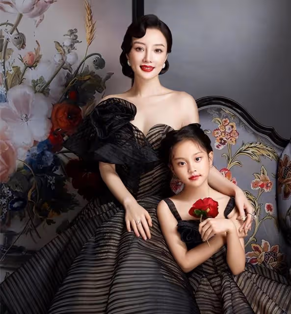 網友問為啥不住公主房炫富?甜馨的回答顯三觀,李小璐教育得很好