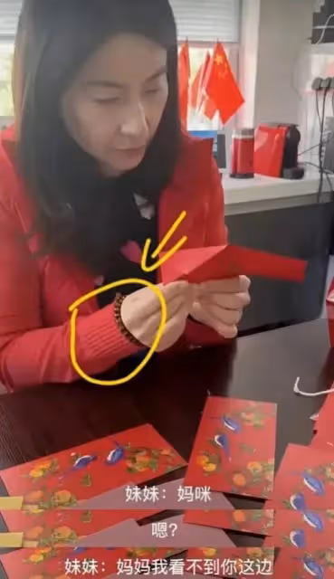 太節儉!郭晶晶帶女兒做手工,廢舊紅包做燈籠,手上廉價頭繩搶鏡