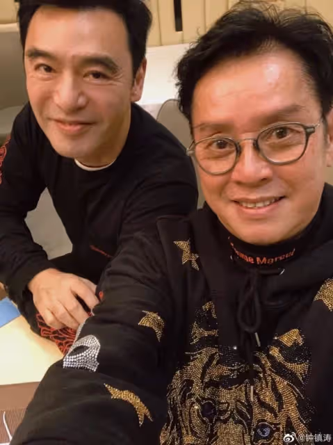 歡慶70歲!大咖男星生日眾星雲集「驚見張學友台上獻唱」 梁家輝、劉嘉玲全來了「真實狀態網嚇傻」
