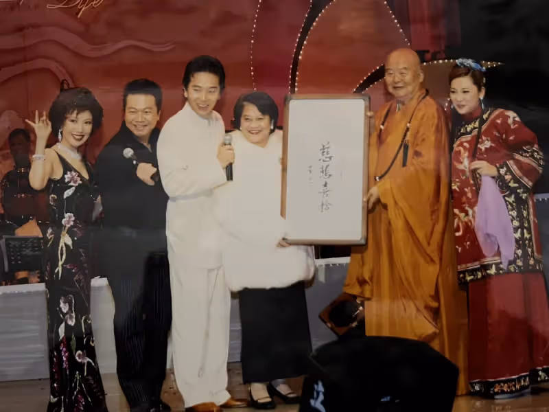 因戲結緣!況明潔悼念星雲法師「自認為最調皮弟子」訓誡銘記在心 曝光大師生前「溫暖小動作」感嘆:太細心