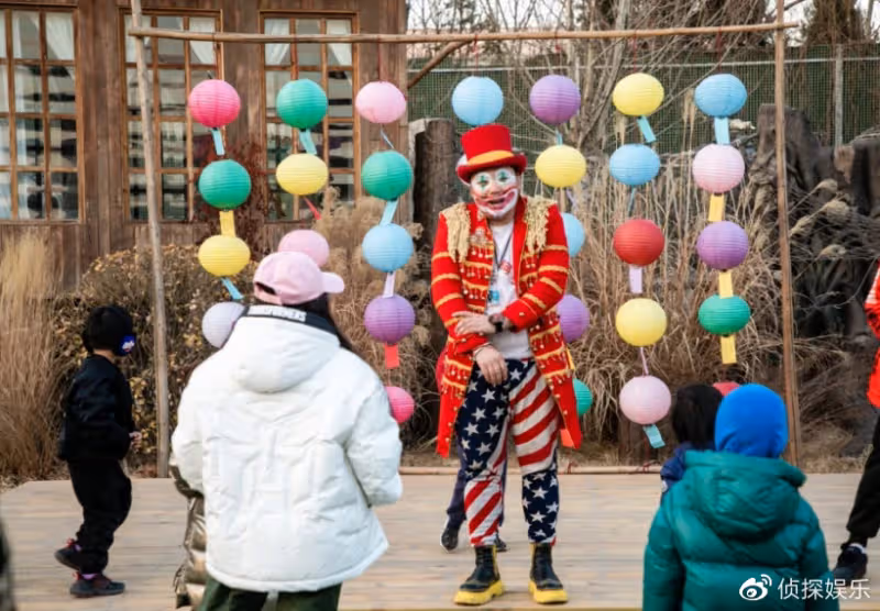 穎兒付辛博為女兒辦生日趴,5歲小月亮親吻爸爸,滿臉彩繪好可愛