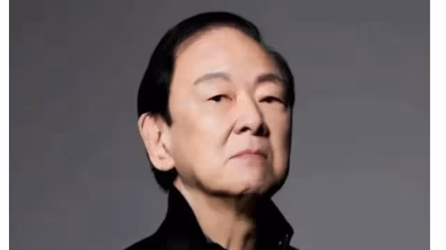 讓謝賢爬去台灣見他，用48瓶XO為古龍陪葬，半黑半白的王羽是誰？