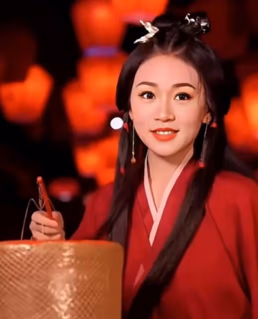 樣貌再升級！前知名港姐古裝造型變18歲少女，疑濾鏡太大而認不出