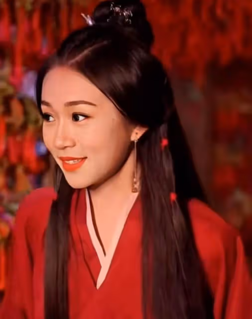 樣貌再升級!前知名港姐古裝造型變18歲少女,疑濾鏡太大而認不出