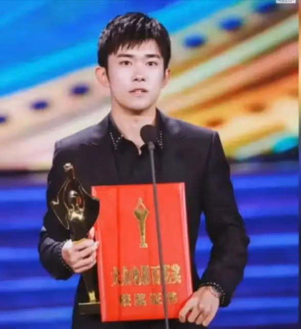 網傳TFBOYS十周年演唱會後解散,回顧十年有許多遺憾與矛盾