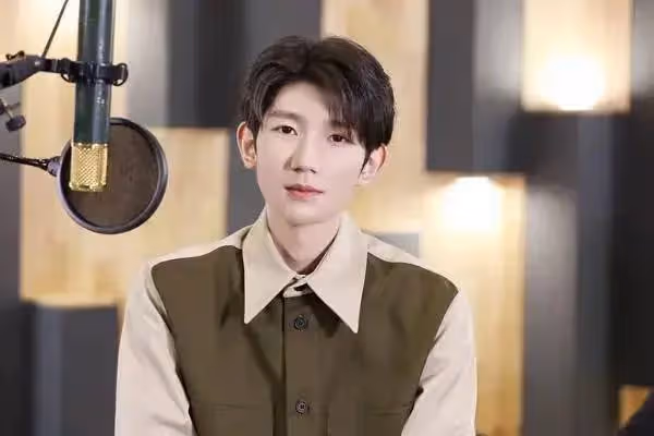 網傳TFBOYS十周年演唱會後解散，回顧十年有許多遺憾與矛盾