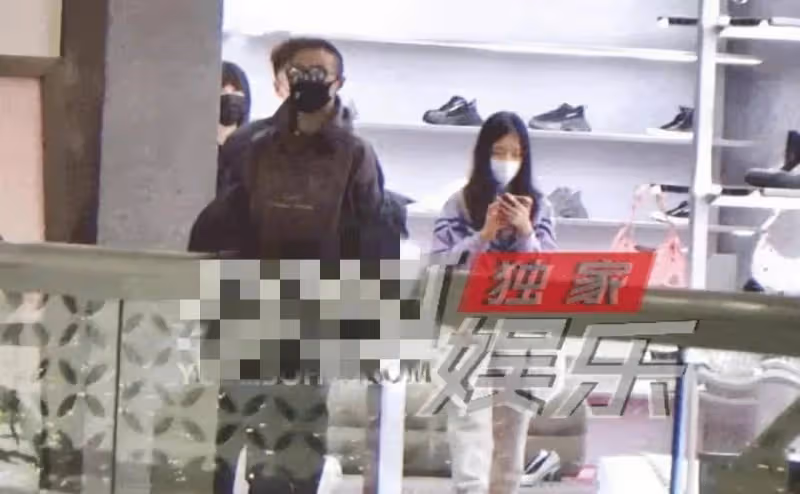 汪峰:二女兒不到1歲時離婚,如今帶她給繼母買鑽戒,她很不開心
