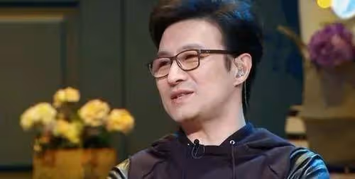 汪峰：二女兒不到1歲時離婚，如今帶她給繼母買鑽戒，她很不開心