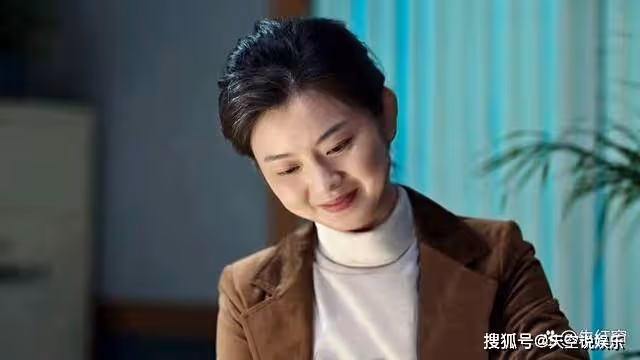 二看《狂飆》才知:年過40歲的高啟蘭,為何那麼招男人惦記