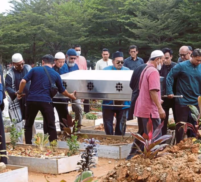 突傳噩耗!80歲歌手茱莉蘇迪羅去世,兒子披露死因:死後查出肺癌