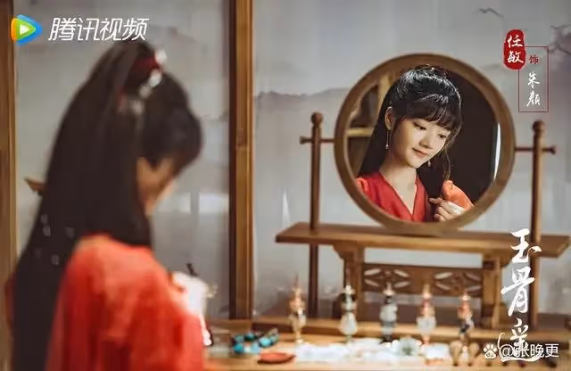 馬上開播!肖戰新劇來襲,兩位男配都是熟人,錦衣之下的他太帥了