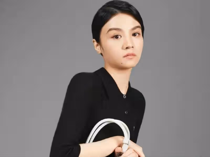 又有大瓜!知名女星塌房,因違法違規被禁言,曾入選福布斯精英榜