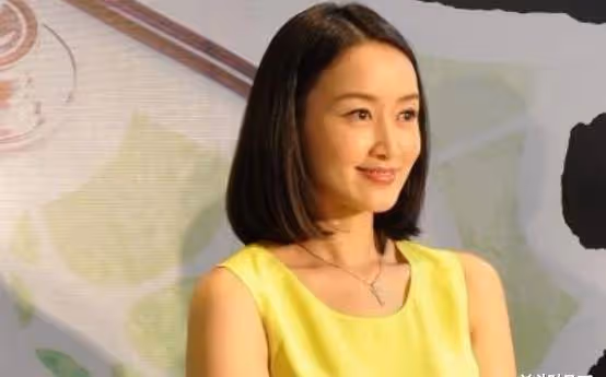 主持人兼演員的趙子琪,雖然沒什麼名氣,但卻是自己想要的生活!