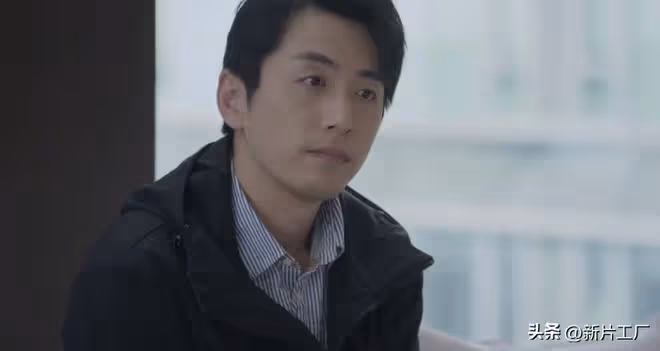 40歲萬茜操作太「橫」,跟34歲白客演夫妻,新劇熱度干到3億!