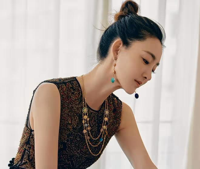 網曝某一線女星因老公涉嫌詐騙8億已被帶走調查的事,再添新證據