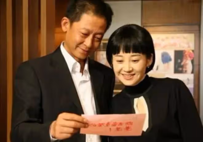 痴情漢尤勇智:被許晴拋棄八年不敢戀愛,娶小10歲嬌妻終獲幸福