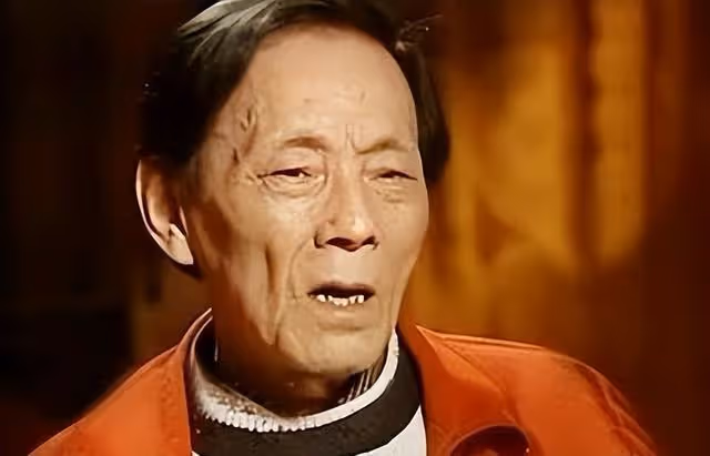 戲劇舞台上最經典「洪常青」扮演者是劉慶棠,雖紅極一時也有爭議