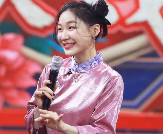 金靖,你瞧,只有夢想的黃金會發光