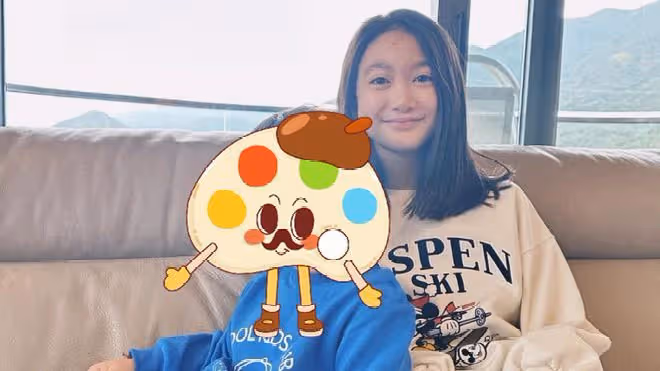 李小鵬11歲女兒近照曝光，「萌神」奧莉長大了，五官精緻越來越美