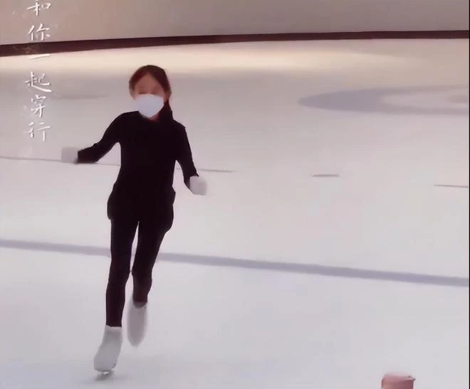 李小鵬11歲女兒近照曝光,「萌神」奧莉長大了,五官精緻越來越美