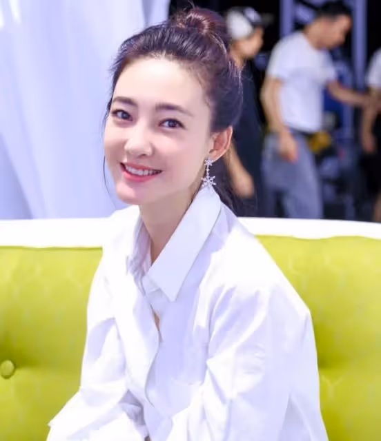狗仔公開喊話王麗坤:你老公詐騙9億,你花了「贓款」躲得掉嗎?