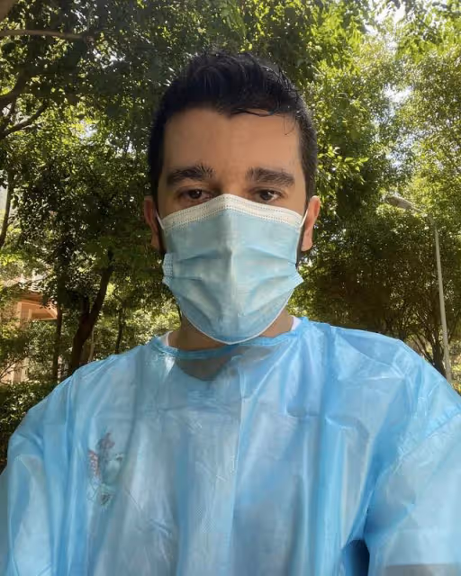 土耳其7.8級地震唐小強被埋廢墟!曾多次救中國人,楊迪為其祈禱