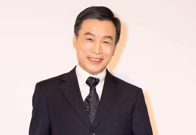 王耀慶返台參加藝人聚會！俞小凡變化大，「蘇培盛」罕露面精神好