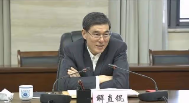 歌后毛阿敏:丈夫病逝1年後,留下260億遺產,如今的選擇令人淚目