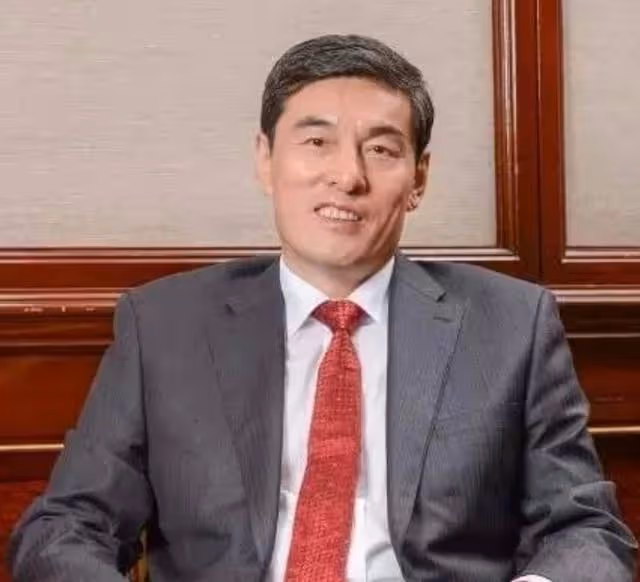 歌后毛阿敏：丈夫病逝1年後，留下260億遺產，如今的選擇令人淚目
